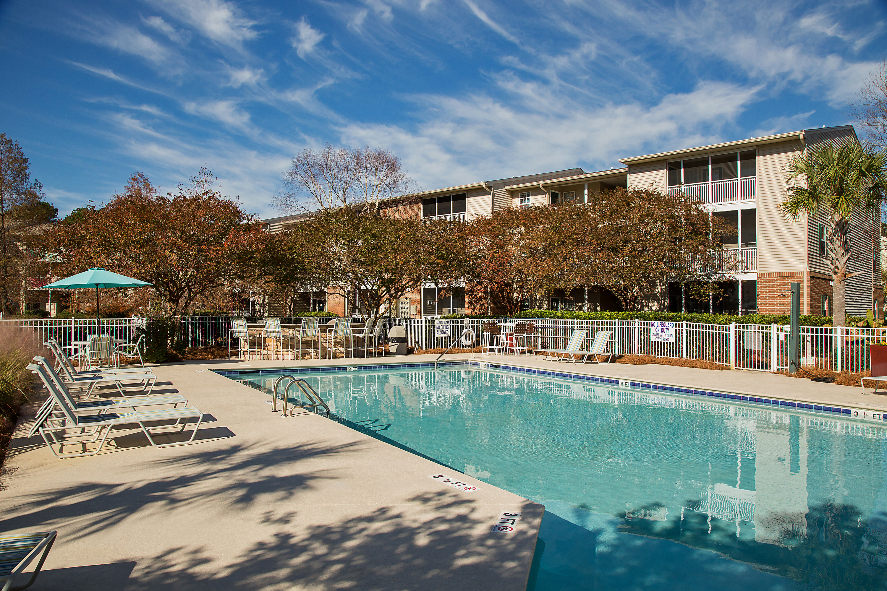 Litchfield Oaks The Multifamily Advisory Group at Cushman & Wakefield